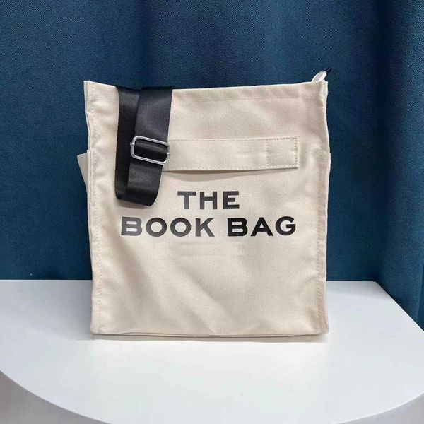 the book bags mar women lapbag luxurys handbags shoulder bags crossbody tote bags designer handbag 230731
the book bags mar women lapbag luxurys handbags shoulder bags crossbody tote bags designer handbag 230731