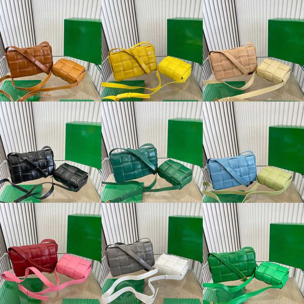 shoulder bags 9 colors designer bag weave pillow bag waist pack triangle metal mark crossbody bags women leather luxurys handbag purse 22122
shoulder bags 9 colors designer bag weave pillow bag waist pack triangle metal mark crossbody bags women leather luxurys handbag purse 22122