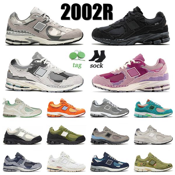 2002r designer running shoes 2002 r trainers bb2002r protection pack grey camo rain cloud pink vintage orange invincible x hoolywood for men, White;red
2002r designer running shoes 2002 r trainers bb2002r protection pack grey camo rain cloud pink vintage orange invincible x hoolywood for men, White;red