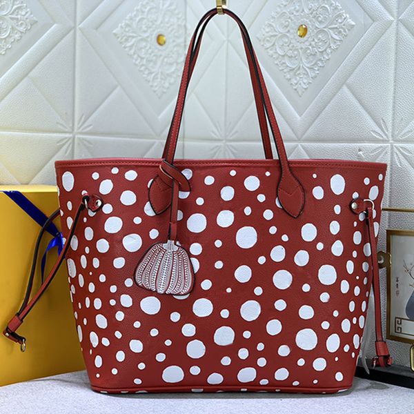 large capacity pocket handbag tote bag genuine leather hooking polka dot pattern fashion letters removable zipper pouch women shoulder bags
large capacity pocket handbag tote bag genuine leather hooking polka dot pattern fashion letters removable zipper pouch women shoulder bags
