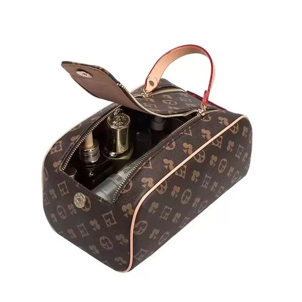 classic men travelling toilet bag handbag designer brown print women wash bag large capacity cosmetic bags makeup toiletry pouch
classic men travelling toilet bag handbag designer brown print women wash bag large capacity cosmetic bags makeup toiletry pouch