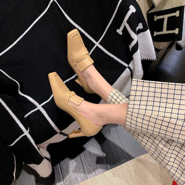 dress shoes high heel women's 2023 new cowhide mid mouth square head english style soft leather apricot thick heel single shoes, Black
dress shoes high heel women's 2023 new cowhide mid mouth square head english style soft leather apricot thick heel single shoes, Black