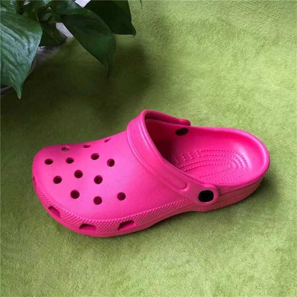 mens and womens sandals designer slippers casual breathable flat bottomed beach shoes, Black
mens and womens sandals designer slippers casual breathable flat bottomed beach shoes, Black