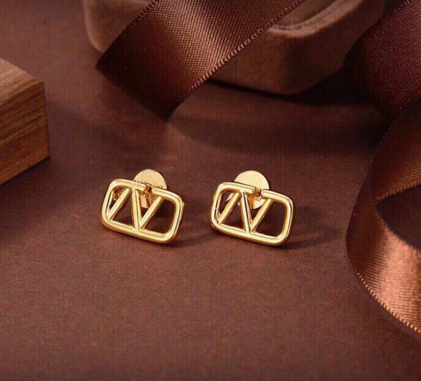 fashion designer gold charm earrings for women lovers couple gift ladies weddings gifts jewelry with box lz, Golden
fashion designer gold charm earrings for women lovers couple gift ladies weddings gifts jewelry with box lz, Golden