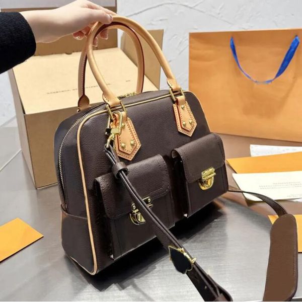 cc handbags shoulder bag vintage manhattan crossbody purse women tote bags classic old flower letter travel handbag external flap bag remova
cc handbags shoulder bag vintage manhattan crossbody purse women tote bags classic old flower letter travel handbag external flap bag remova