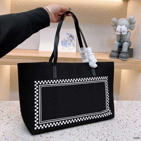 high capacity tote bags women handbag designer shoulder leather designer luxury crossbody female shopping bags 230101x
high capacity tote bags women handbag designer shoulder leather designer luxury crossbody female shopping bags 230101x