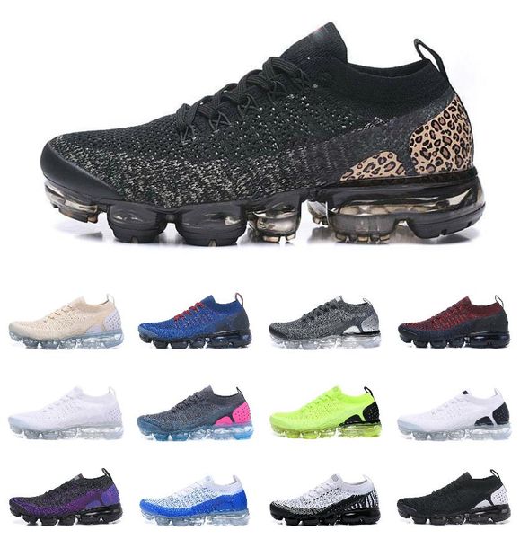 new classic fashion 2022 fly knit casual running shoes triple black designer men women sneakers white sail cushion sport trainers eur 36-45
new classic fashion 2022 fly knit casual running shoes triple black designer men women sneakers white sail cushion sport trainers eur 36-45