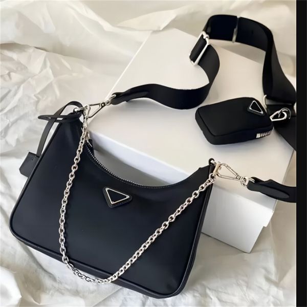 luxury designer handbag nylon messenger bag classic three-piece suit ladies underarm shoulder wallet fashion retro star
luxury designer handbag nylon messenger bag classic three-piece suit ladies underarm shoulder wallet fashion retro star
