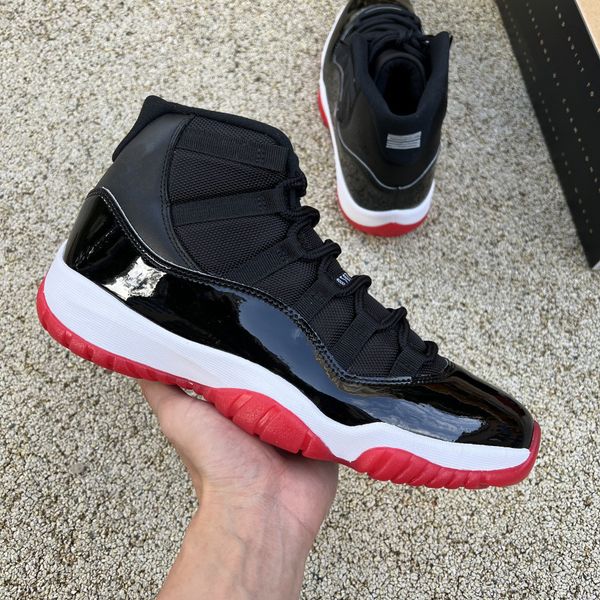 box with quality original 11s bred basketball shoes mens women designer shoes 11 playoff black white varsity red sports sneakers real carbon
box with quality original 11s bred basketball shoes mens women designer shoes 11 playoff black white varsity red sports sneakers real carbon