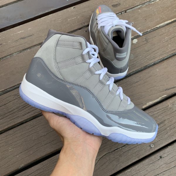 new original quality 11s cool grey basketball shoes mens designer shoes 11 medium grey/white ct8012-005 sports sneakers come with box size 4
new original quality 11s cool grey basketball shoes mens designer shoes 11 medium grey/white ct8012-005 sports sneakers come with box size 4