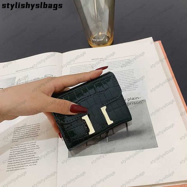 2023 card holders crocodile pattern card bag high beauty design thin fashionable high-capacity card bag wallet 010623h, Brown;gray
2023 card holders crocodile pattern card bag high beauty design thin fashionable high-capacity card bag wallet 010623h, Brown;gray