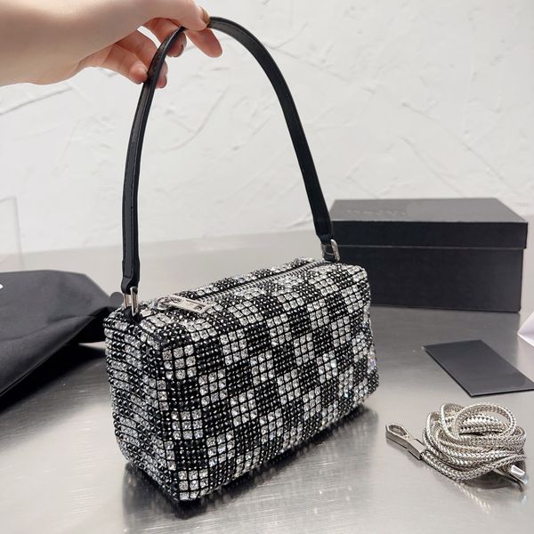 luxries bags lady rhinestone handbags woman designer handbag popular plain brand quality shoulder bags duffle bag soft and comfortable young
luxries bags lady rhinestone handbags woman designer handbag popular plain brand quality shoulder bags duffle bag soft and comfortable young