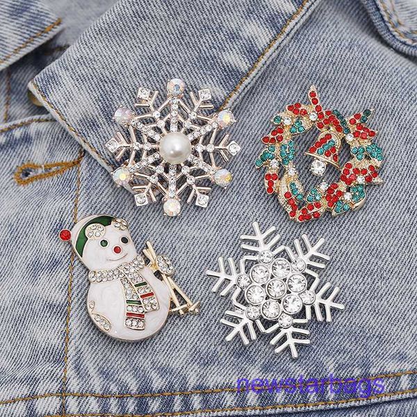 factory outlet wholesale brooches christmas brooch korean christmas snowflake wreath ski snowman creative, Gray
factory outlet wholesale brooches christmas brooch korean christmas snowflake wreath ski snowman creative, Gray
