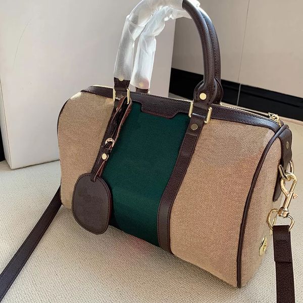 women totes handbag designer bags retro letter printing boston pillow bag mens fashion diagonal one-shoulder travel bag cross body
women totes handbag designer bags retro letter printing boston pillow bag mens fashion diagonal one-shoulder travel bag cross body