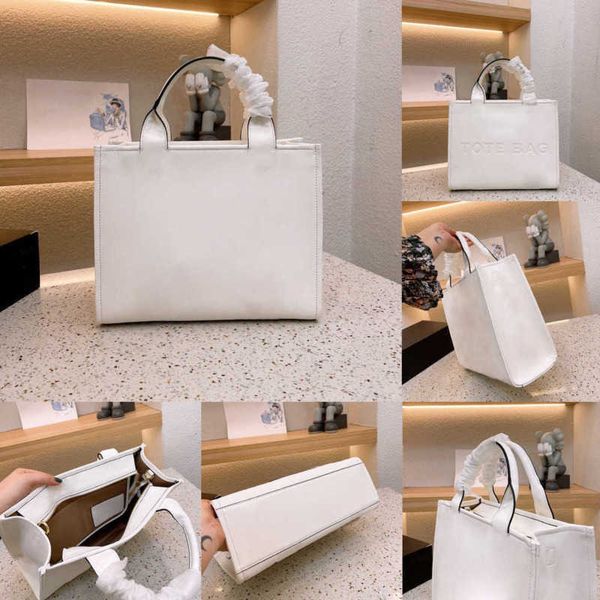 the tote shoulder bag lady famous designer practical large capacity plain cross body totes handbags women purse crossbody square wallets
the tote shoulder bag lady famous designer practical large capacity plain cross body totes handbags women purse crossbody square wallets