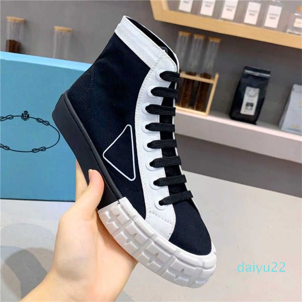2022 new fashion designers new wheel cassetta casual shoes women designer sneakers canvas wheels stitching stylist shoe all-match trainers s, Black
2022 new fashion designers new wheel cassetta casual shoes women designer sneakers canvas wheels stitching stylist shoe all-match trainers s, Black