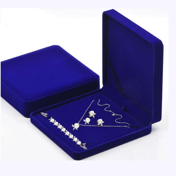 jewelry stand large velvet set box big necklace ring earring pendant gift storage organizer case wedding display holder year 230105, Black
jewelry stand large velvet set box big necklace ring earring pendant gift storage organizer case wedding display holder year 230105, Black