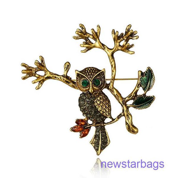 factory outlet wholesale brooches autumn and winter new branch halloween owl set diamond corsage versatile pearl accessories, Gray
factory outlet wholesale brooches autumn and winter new branch halloween owl set diamond corsage versatile pearl accessories, Gray