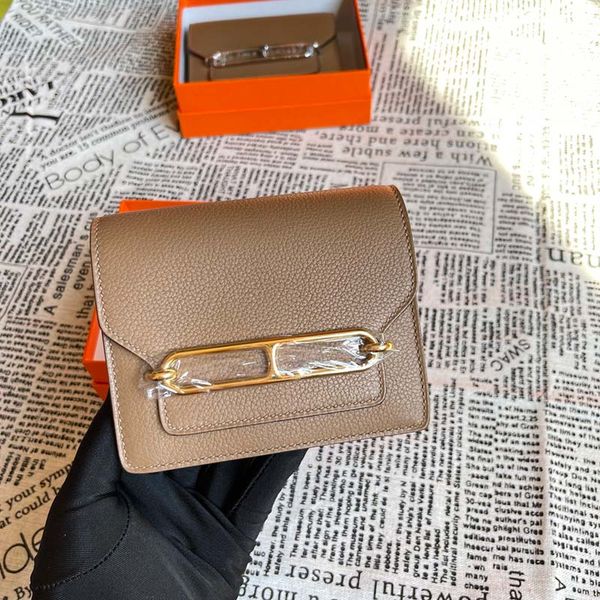 aaaaa fashion handbags shoulder luxurys designer bags metal silver women handbag genuine leather bag flip cover diagonal messenger crossbody
aaaaa fashion handbags shoulder luxurys designer bags metal silver women handbag genuine leather bag flip cover diagonal messenger crossbody