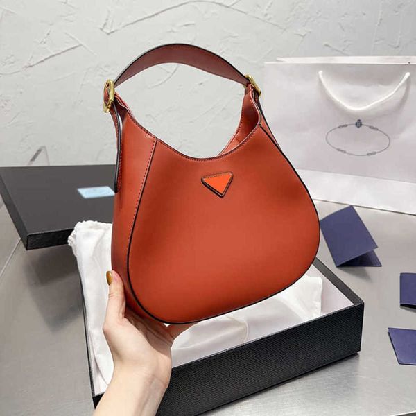 pbag triangle cleos underarm pouch shoulder bags for womens designers bag leather tote bags retro purse handbag 221207
pbag triangle cleos underarm pouch shoulder bags for womens designers bag leather tote bags retro purse handbag 221207