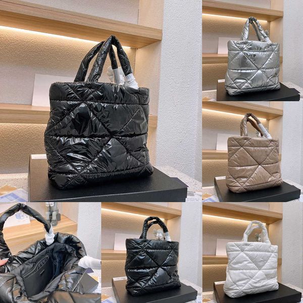 pbag triangle totes diamond grid cotton shopper bags tote bag 5 models p designers bag luxurys handbag soft multi function purse wallet 2211
pbag triangle totes diamond grid cotton shopper bags tote bag 5 models p designers bag luxurys handbag soft multi function purse wallet 2211