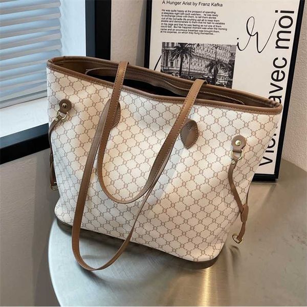 tote women 2023 new fashion summer women's shoulder large capacity versatile commuter premium texture bag 50% off wholesale store
tote women 2023 new fashion summer women's shoulder large capacity versatile commuter premium texture bag 50% off wholesale store