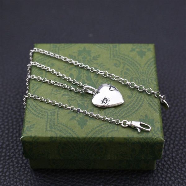 man necklace designer jewelry women hypoallergenic plated silver necklace for men cool vintage heart pendant necklaces lady letter sweater c
man necklace designer jewelry women hypoallergenic plated silver necklace for men cool vintage heart pendant necklaces lady letter sweater c