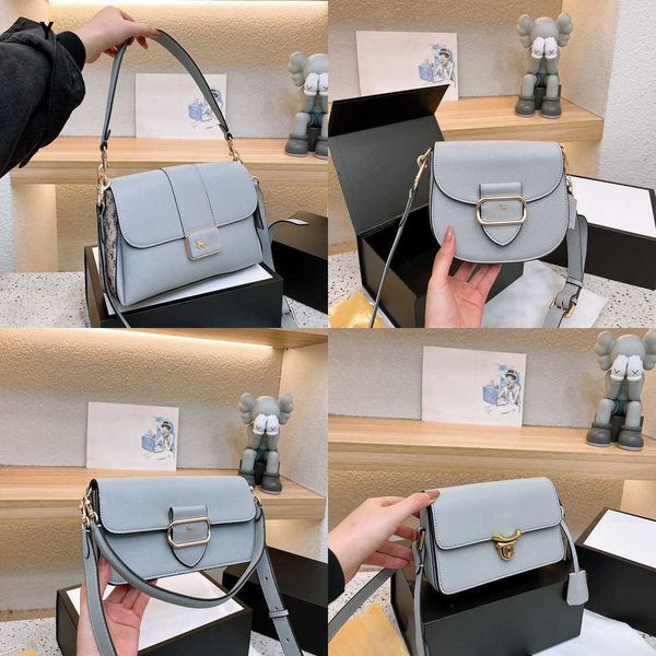 shoulder bags luxurys handbags wallet designer crossbody bags women fashion leather messenger purses wallet design handbag 230103
shoulder bags luxurys handbags wallet designer crossbody bags women fashion leather messenger purses wallet design handbag 230103