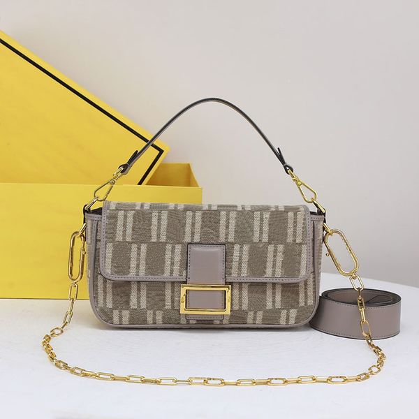 chain baquette crossbody bag women handbags purse genuine leather chenille fabric fashion letters silver hardware magnetic clasp lady should
chain baquette crossbody bag women handbags purse genuine leather chenille fabric fashion letters silver hardware magnetic clasp lady should