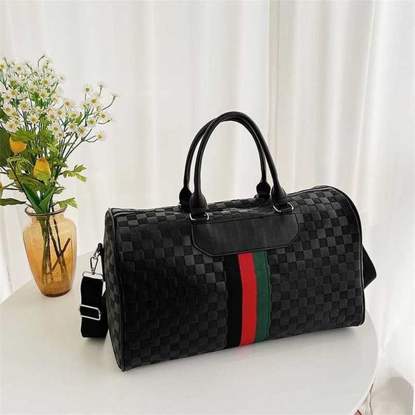 2023 new korean business leisure leather men's large capacity single shoulder portable travel bag 50% off wholesale store
2023 new korean business leisure leather men's large capacity single shoulder portable travel bag 50% off wholesale store