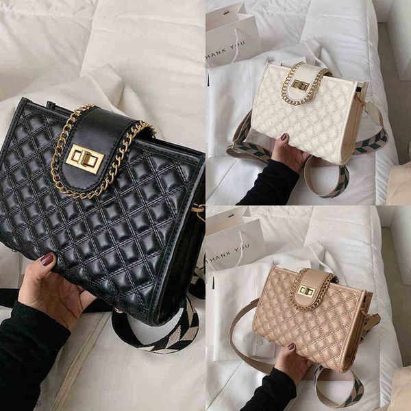 shopping bags lingge embroidered thread women's handbag spring messenger bag texture foreign style bucket 220826
shopping bags lingge embroidered thread women's handbag spring messenger bag texture foreign style bucket 220826
