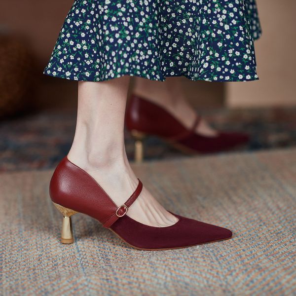 dress shoes retro mary jane single women word buckle shallow mouth gentle temperament pointed toe stiletto high heels 230106, Black
dress shoes retro mary jane single women word buckle shallow mouth gentle temperament pointed toe stiletto high heels 230106, Black