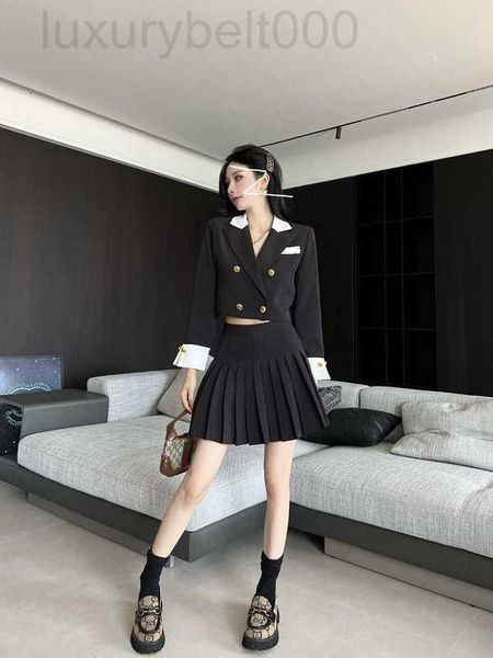 two piece dress designer new splicing acetic acid suit collar short skirt x563, White
two piece dress designer new splicing acetic acid suit collar short skirt x563, White