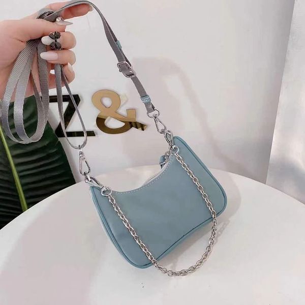 designer totes luxury purse makeup bag classic sac purses designer woman handbag women wallets clutch purses for women bags
designer totes luxury purse makeup bag classic sac purses designer woman handbag women wallets clutch purses for women bags