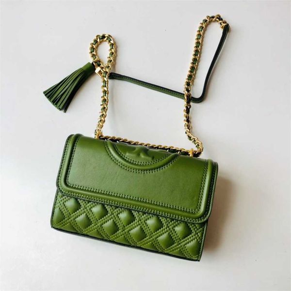 2023 new sheepskin tassel chain single shoulder fleming women's casual small square bag 55% off clearance sale
2023 new sheepskin tassel chain single shoulder fleming women's casual small square bag 55% off clearance sale