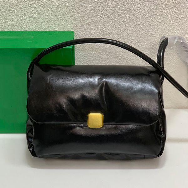 pillow bag leather crossbody purse women shoulder handbags fashion tote handbags inner zipper side pocket quality wallet long strap
pillow bag leather crossbody purse women shoulder handbags fashion tote handbags inner zipper side pocket quality wallet long strap