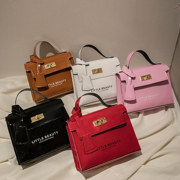 evening bags fashion women messenger pu leather female crossbody shoulder luxury handbag ladies smooth cosmetic bag 230106
evening bags fashion women messenger pu leather female crossbody shoulder luxury handbag ladies smooth cosmetic bag 230106