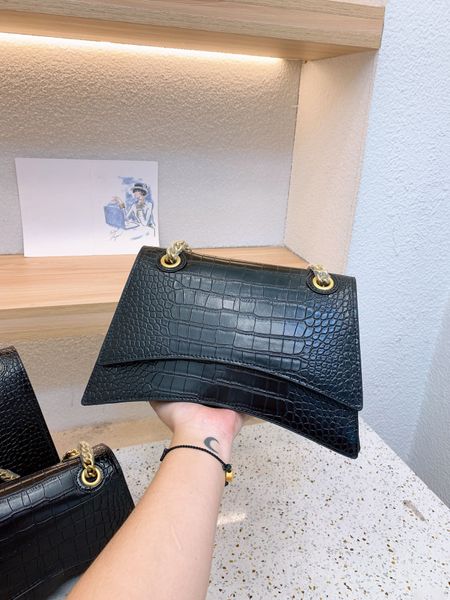 designer bags fashion crush the hourglass package handbag single shoulder bag flip wallet crocodile grain original what style can easily man
designer bags fashion crush the hourglass package handbag single shoulder bag flip wallet crocodile grain original what style can easily man