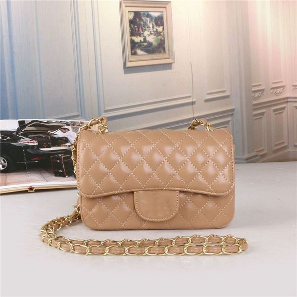purse and handbags tote bags luxuries designer women bag custom brand handbag women's leather gold chain crossbody black white pink sho
purse and handbags tote bags luxuries designer women bag custom brand handbag women's leather gold chain crossbody black white pink sho