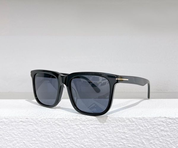 shiny black grey square sunglasses 0775 men women sunglass shades outdoor uv400 protection eyewear with box, White;black
shiny black grey square sunglasses 0775 men women sunglass shades outdoor uv400 protection eyewear with box, White;black