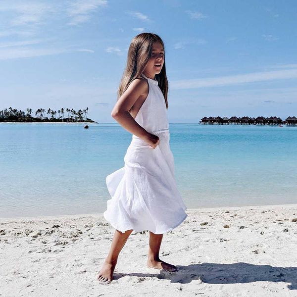 girl's dresses girls sleeveless linen backless dress 2022 summer new casual cotton and linen sundress for teen girl holiday beach dress, Red;yellow
girl's dresses girls sleeveless linen backless dress 2022 summer new casual cotton and linen sundress for teen girl holiday beach dress, Red;yellow