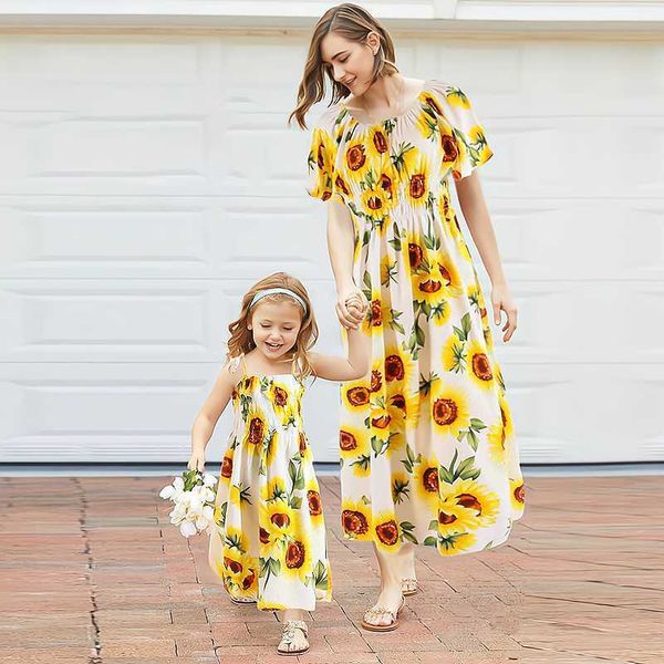 girl's dresses family clothing maxi dresses sets short sleeve mother kids sunflower long dress matching outfits clothes women girl', Red;yellow
girl's dresses family clothing maxi dresses sets short sleeve mother kids sunflower long dress matching outfits clothes women girl', Red;yellow