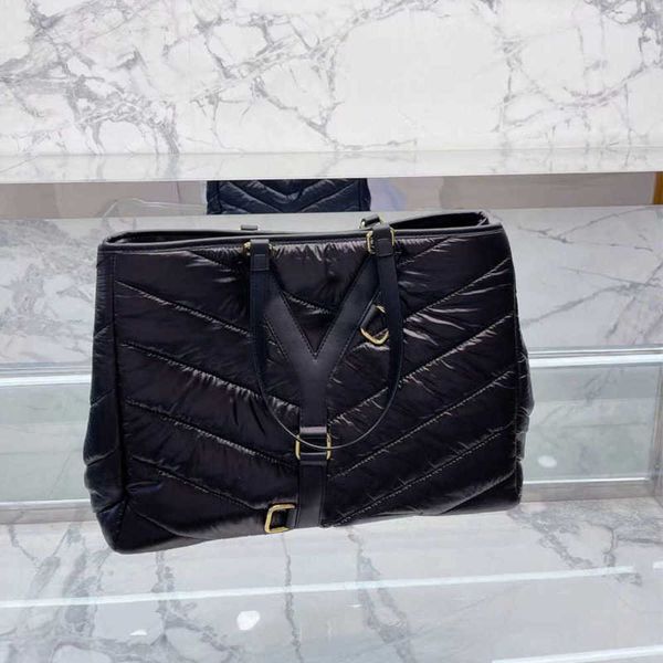 totes designer tote bag luxurys handbags women shopping messenger shoulder bags vintage leather lady travel beach bag 220920
totes designer tote bag luxurys handbags women shopping messenger shoulder bags vintage leather lady travel beach bag 220920