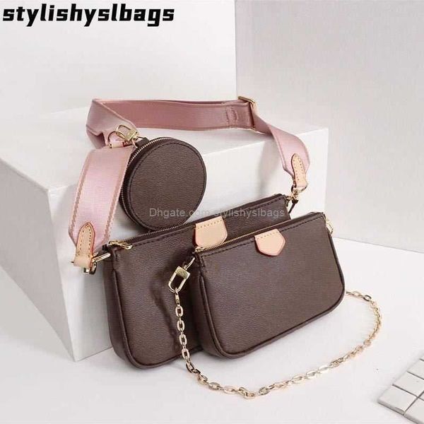 2023 new wallets women's fashion portable handbags bag 3 pieces/set of mens wallet flower crossbody bag ladies purses 010723h, Red;black
2023 new wallets women's fashion portable handbags bag 3 pieces/set of mens wallet flower crossbody bag ladies purses 010723h, Red;black