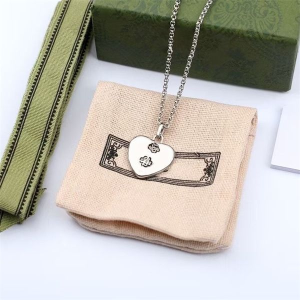 heart necklace for couple carved letter pattern vintage plated silver pendant necklace valentines day luxury jewelry necklaces designer fash
heart necklace for couple carved letter pattern vintage plated silver pendant necklace valentines day luxury jewelry necklaces designer fash