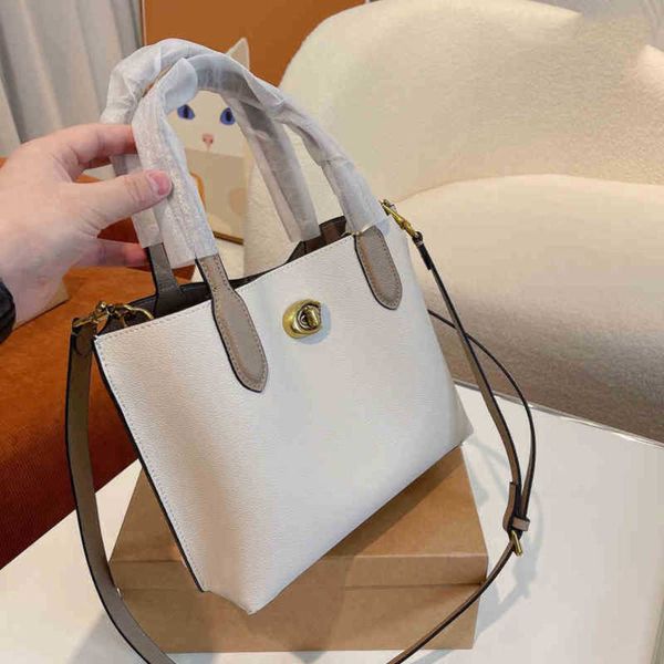 totes high capacity bags solid color tote women handbag shoulder leather designer crossbody female shopping bucket 220309
totes high capacity bags solid color tote women handbag shoulder leather designer crossbody female shopping bucket 220309