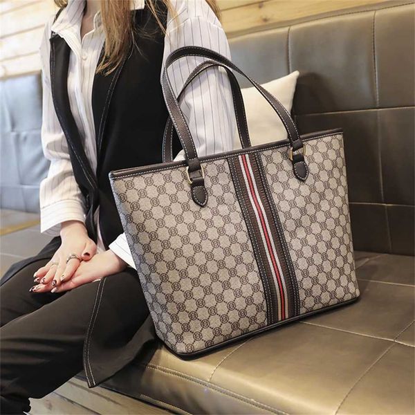 2023 new women's fashion versatile one shoulder handbag large capacity tote bags 75% off online sales
2023 new women's fashion versatile one shoulder handbag large capacity tote bags 75% off online sales