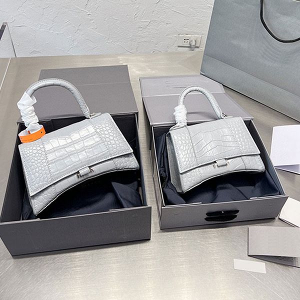 women hourglass half moon crossbody bags alligator leather fashion letters 5a quality shoulder bag plain chain cluth wallets crocodile print
women hourglass half moon crossbody bags alligator leather fashion letters 5a quality shoulder bag plain chain cluth wallets crocodile print