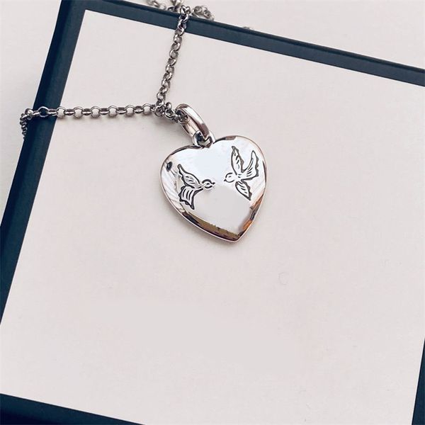 chain necklaces designers carved letter flowers pattern silver color heart necklaces luxe valentines day party gift vintage charm necklace c
chain necklaces designers carved letter flowers pattern silver color heart necklaces luxe valentines day party gift vintage charm necklace c