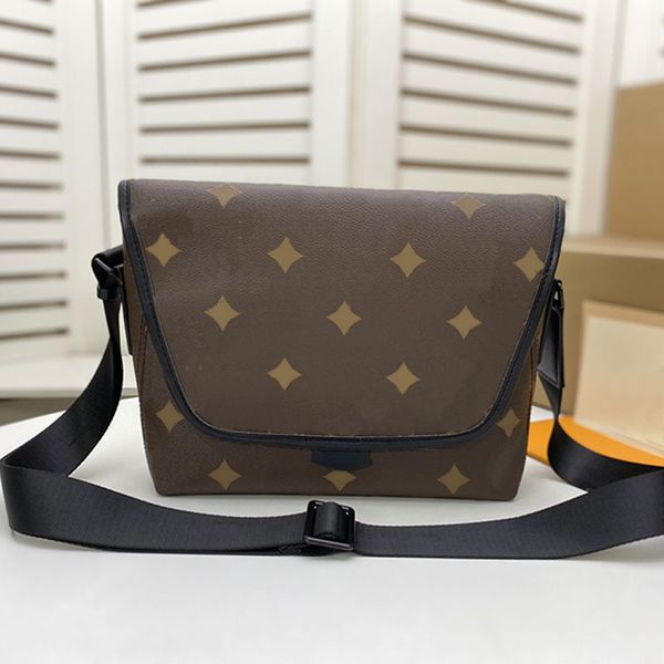 men messenger bags checked totes cross body bags coffee fabric old flower letter man pouch adjustable wide shoulder strap purses father'
men messenger bags checked totes cross body bags coffee fabric old flower letter man pouch adjustable wide shoulder strap purses father'